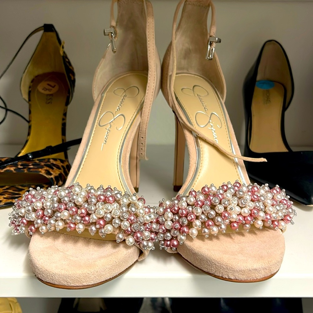 Very cute Jessica Simpson pink heels